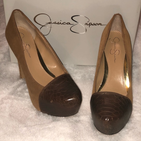 Shoes 👠 - Picture 2 of 6